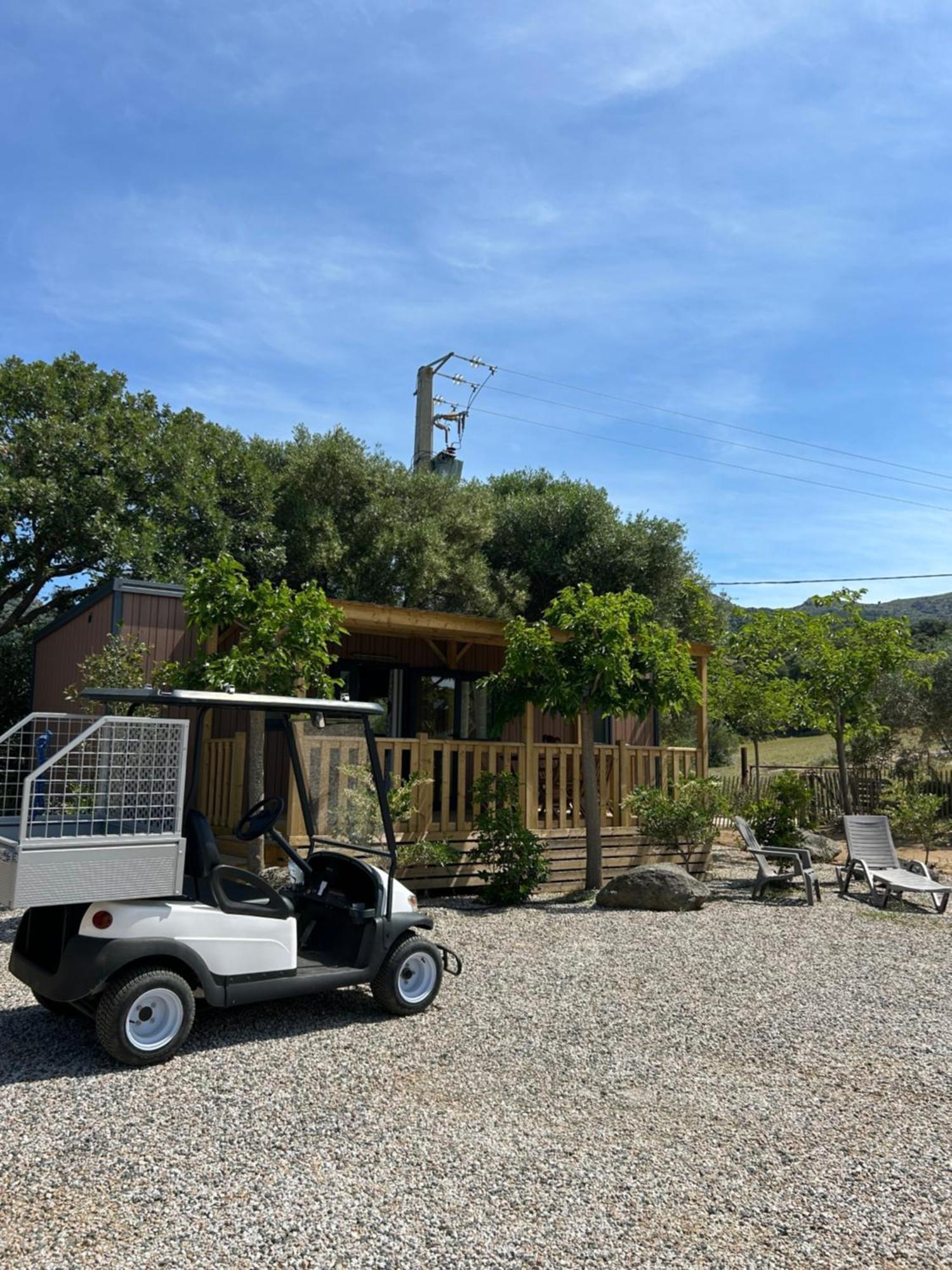 فندق Location Du Ranch الجاجولا المظهر الخارجي الصورة